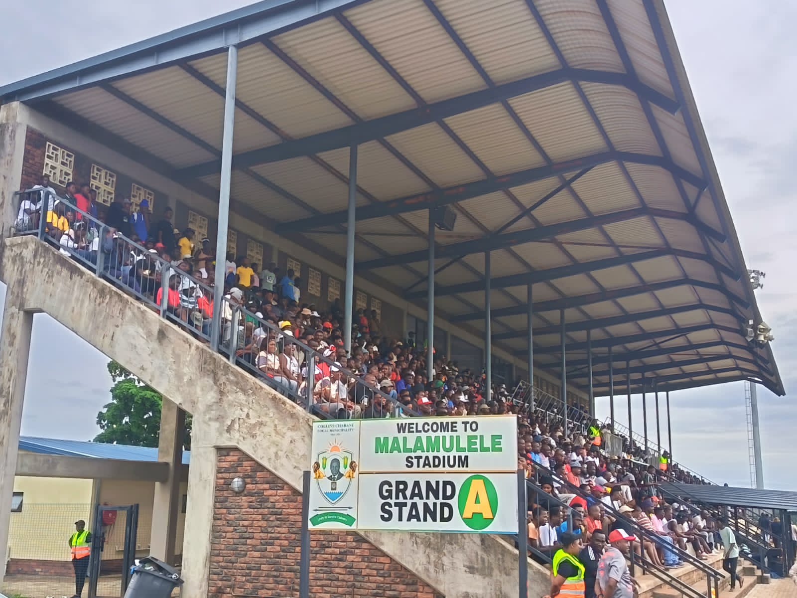 Supporters of Gomora United fill Malamulele Stadium with songs and chants during their team’s 1–1 draw against Upington City FC on Saturday.